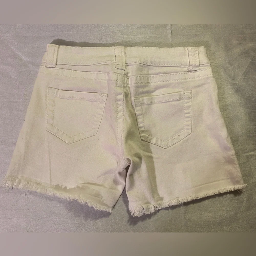 Wet Seal Low Rise Distressed Jean Shorts White Denim Ladies  5 - Picture 2 of 10